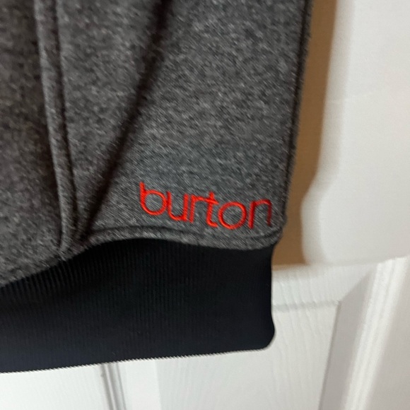 Burton vest - Picture 3 of 5